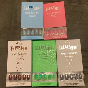 Red Aspen chrome nails dashes lot